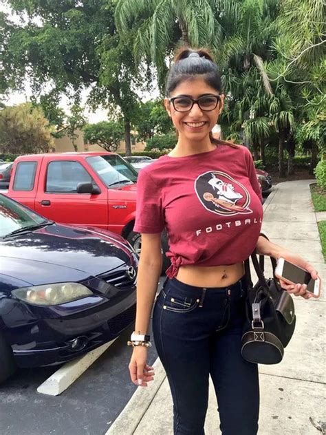 xxx main kalifa|Mia Khalifa Porn Videos 